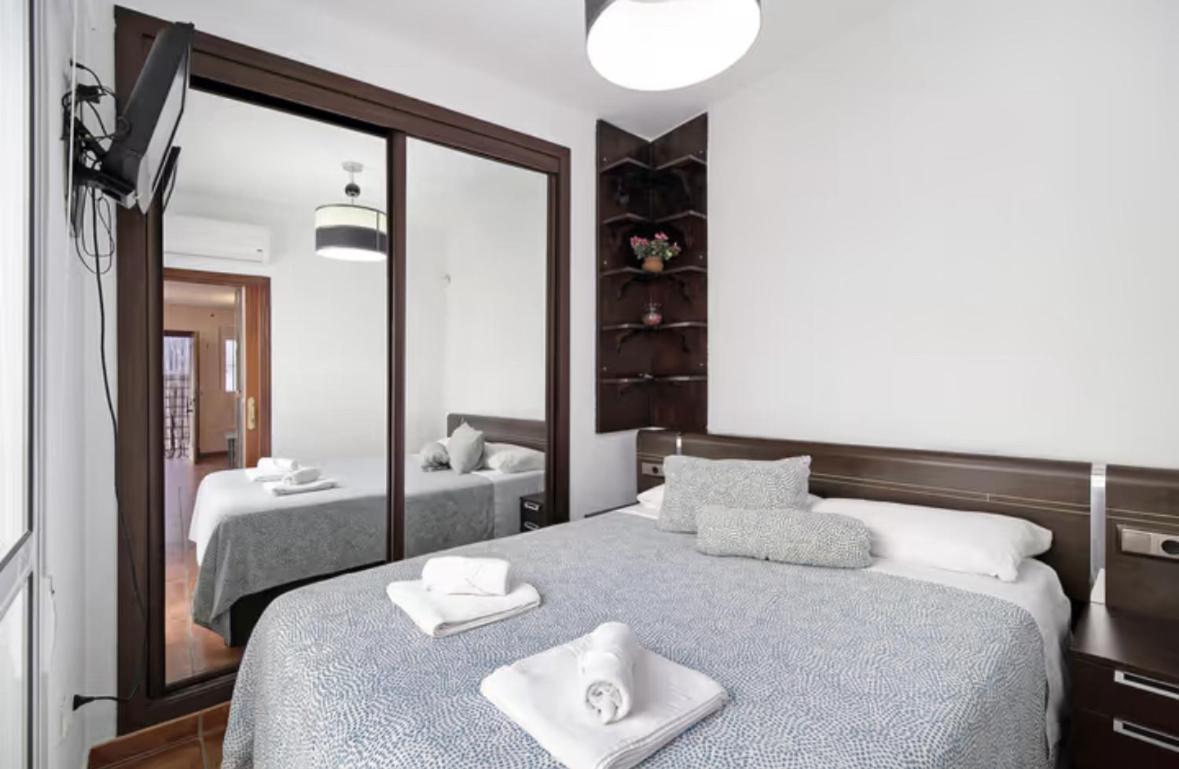 Apartamento Castillo De Luna 罗塔 外观 照片